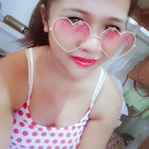 Linsay De Leon profile icon