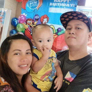 Emely Santos profile icon