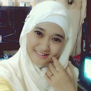 Febri Herliani profile icon