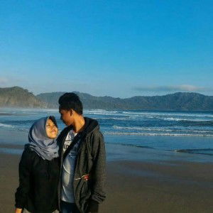 Devi Ningtias profile icon