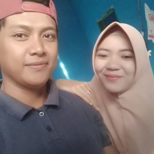 Suci Wahyuni profile icon