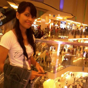 veronica dessy profile icon