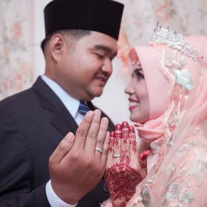 Elvya Fauzana profile icon