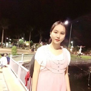 Yến Nhi profile icon