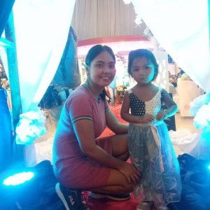 Rhona Luna profile icon