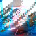 Rhona Luna profile icon