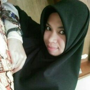 Almira Maritza profile icon