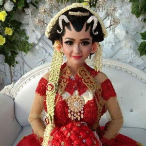 Retno Dwi W profile icon