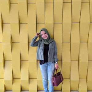 Fitriani profile icon