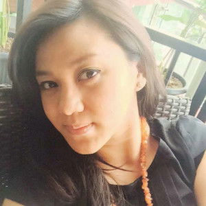 ayu nirmala profile icon