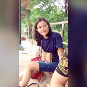 ผู้หญิง ราศีสิงห์ profile icon