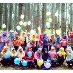 Afrilia Dwiharini profile icon