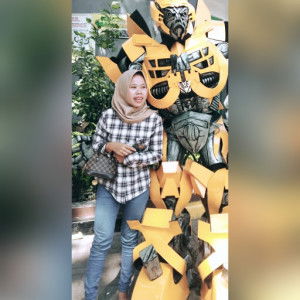 Siti Enung Sumiati profile icon