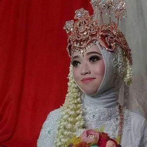 Sri Anggraeni profile icon