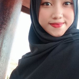 Dini Komalasari profile icon