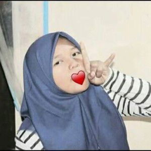 Rina Sari profile icon