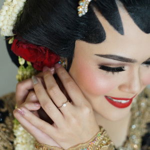 Ayu Diah Permatasari profile icon