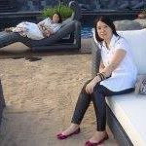 Ratna Liana Santoso profile icon