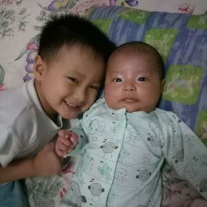 Vivia Tan profile icon