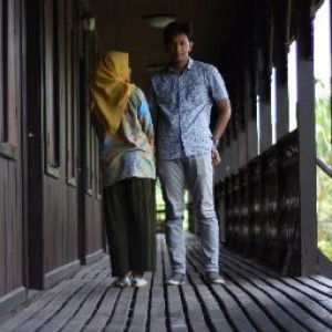 gita rosya profile icon