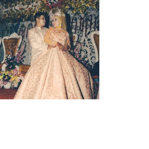 Leni Fitriani profile icon