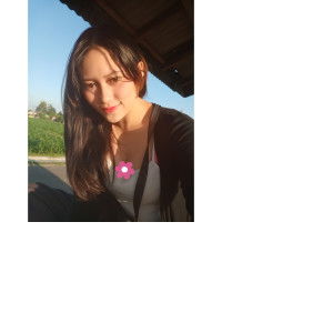 Silvia Cryss profile icon