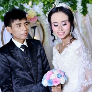 Yuli Kristiani profile icon