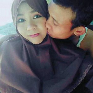 Dewi Susanti profile icon