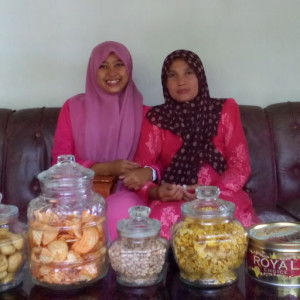 intan khumairoh profile icon