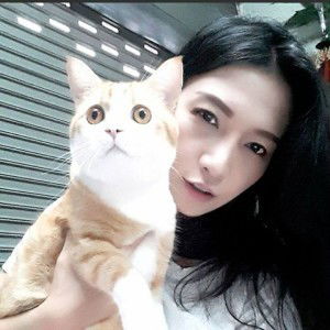 Ora-Lady Aom profile icon