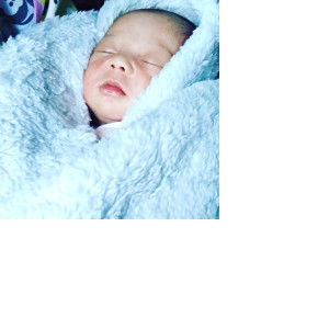 nurul fitriani profile icon