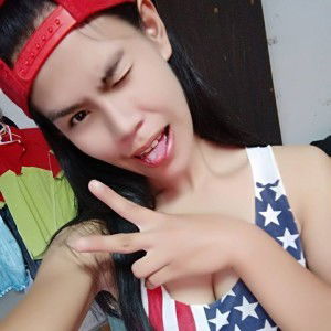 พลอย' ชาเขียว profile icon