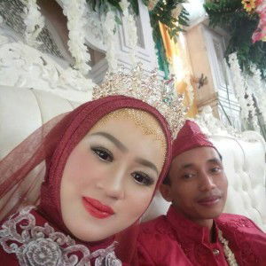 Renna Nuryana profile icon