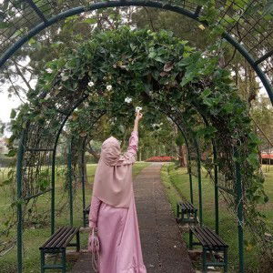 Mia Rusmiati profile icon