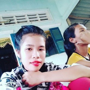 Lai Phương Bạch Linh profile icon