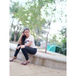 Indah Blehoy profile icon