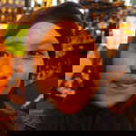 Kartika Sari Dewi profile icon