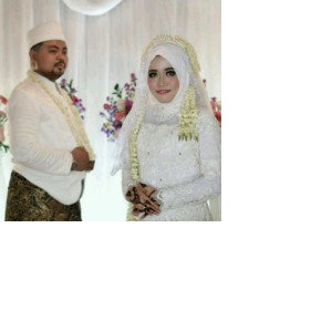 rahma apriyanti profile icon