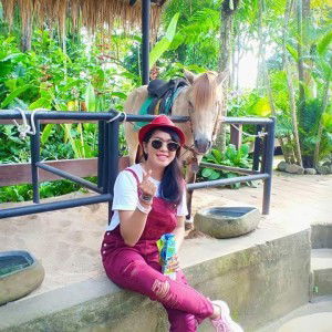 Desi Permata profile icon