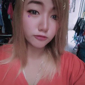 หยกทิพย์ ชำนิ profile icon