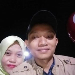 Esti Septi Rahayu profile icon