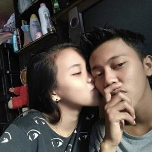 Ayu Lestari profile icon