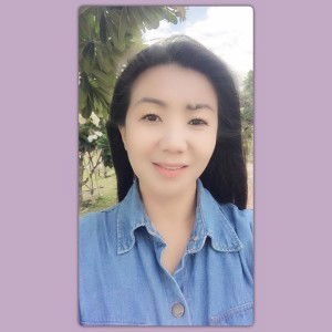 Ploy Nicha profile icon