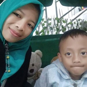 Ulfah Nur Aeni profile icon