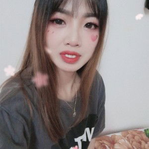 HoangUyen profile icon