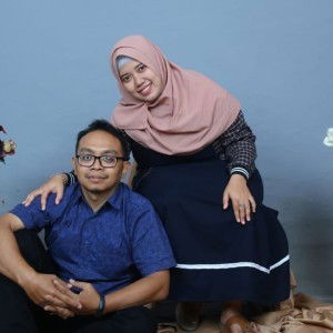 Indri Oktaviani profile icon