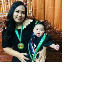 Maria Andrea Santos profile icon