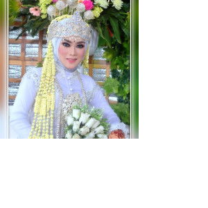 ratna dewi profile icon