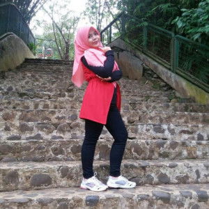 Murni Dewi profile icon