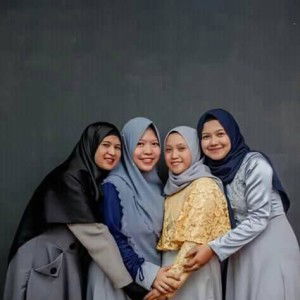 Sri Mulyati profile icon